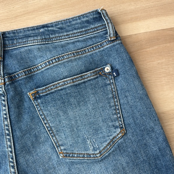 Anthro Pilcro - The Signature High Rise Short - Picture 15 of 17